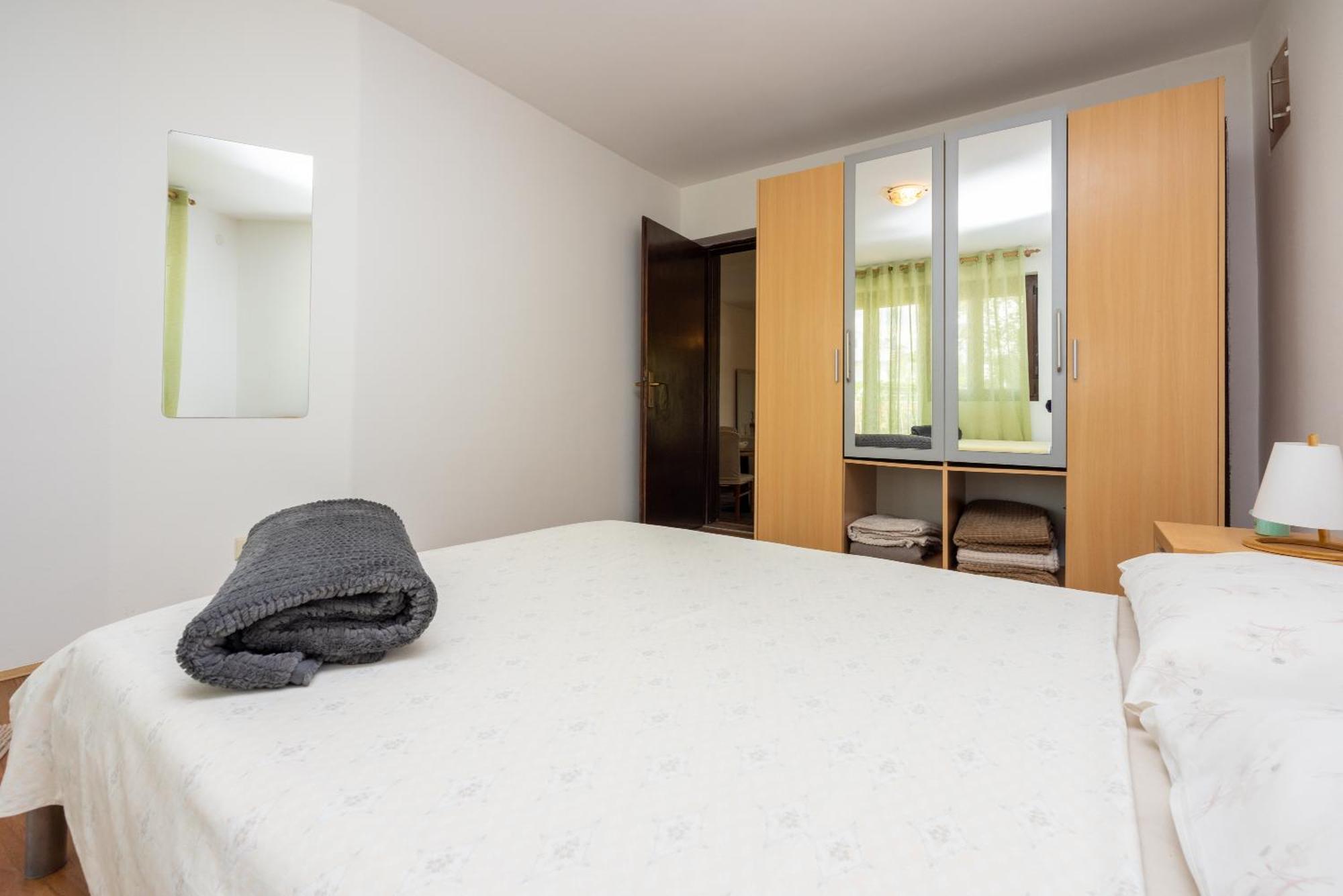 Apartment Dom Jadranovo Extérieur photo