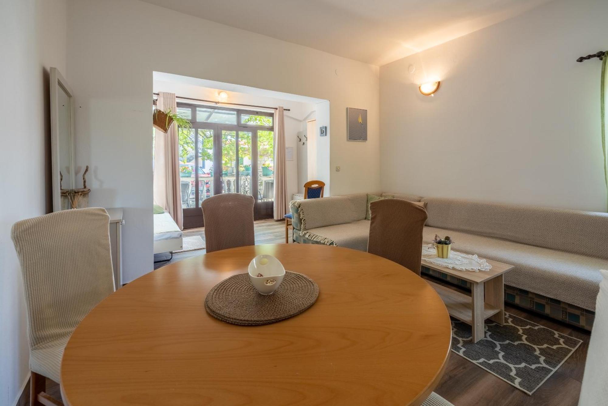 Apartment Dom Jadranovo Extérieur photo