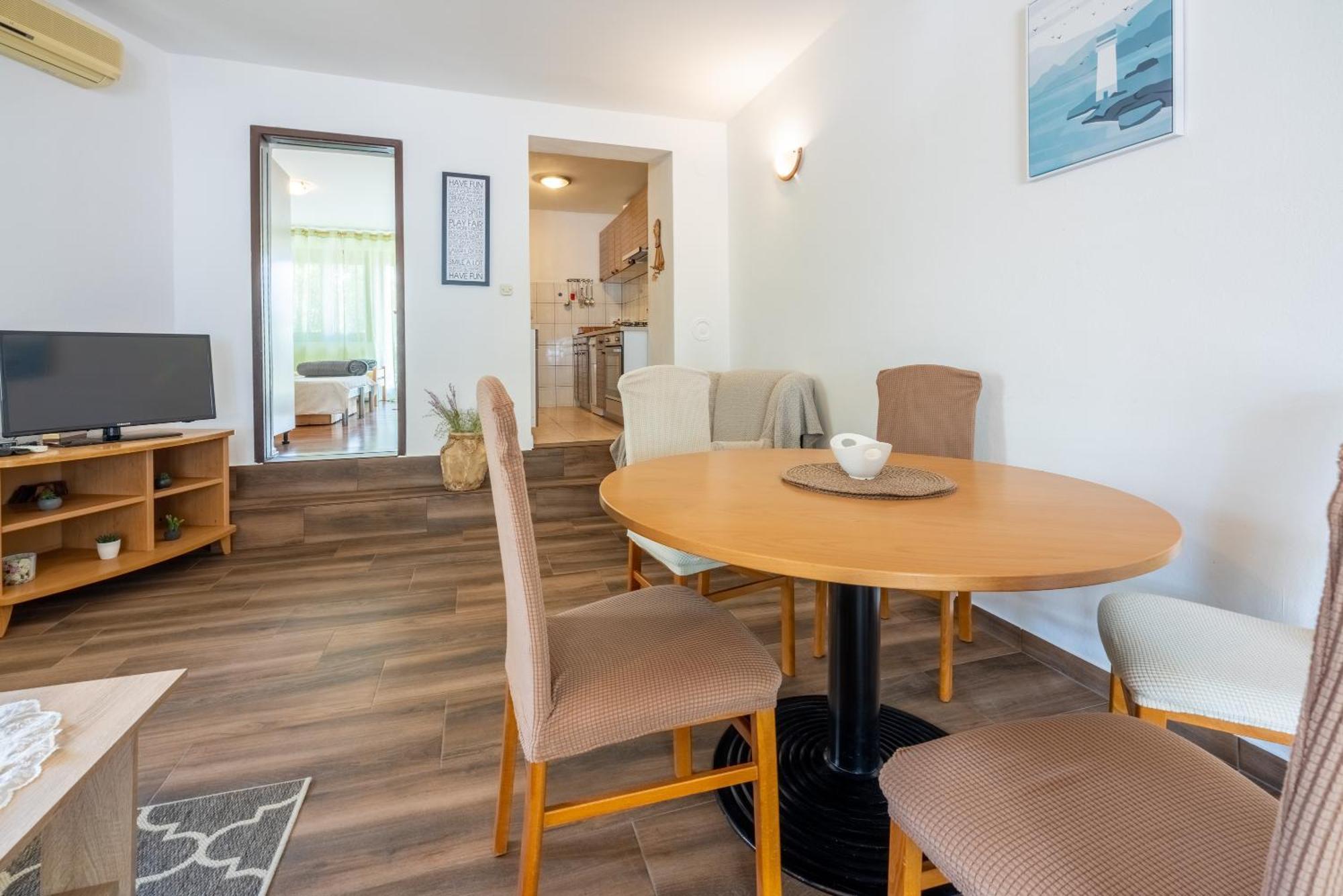 Apartment Dom Jadranovo Extérieur photo